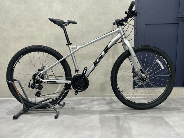愛知県稲沢市 | AGGRESSOR SPORT RIGID | TECH SPORTS